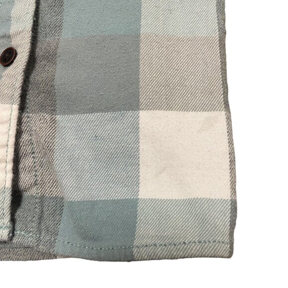 Wind River Women's Blue/White Plaid Button-Down Shirt - Picture 10 of 10